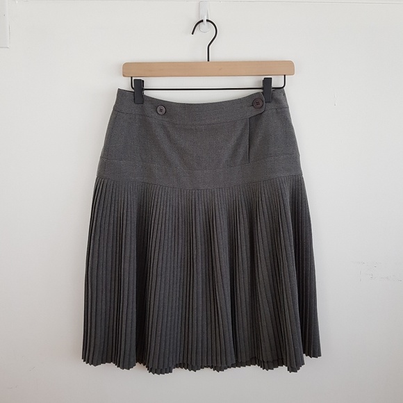 Grace Elements Dresses & Skirts - GRACE ELEMENTS Pleated Gray Skirt